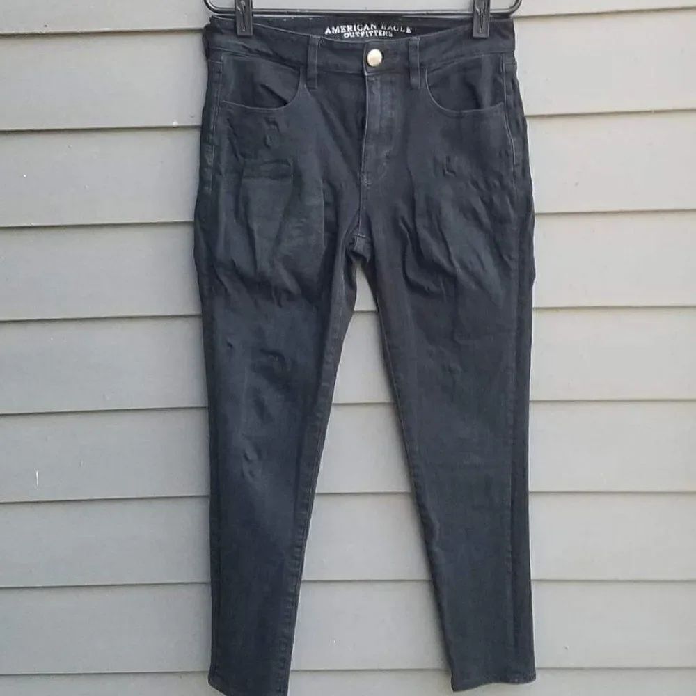 American Eagle Black 360 Super Stretch Hi Rise Jeggins Size 8Short
